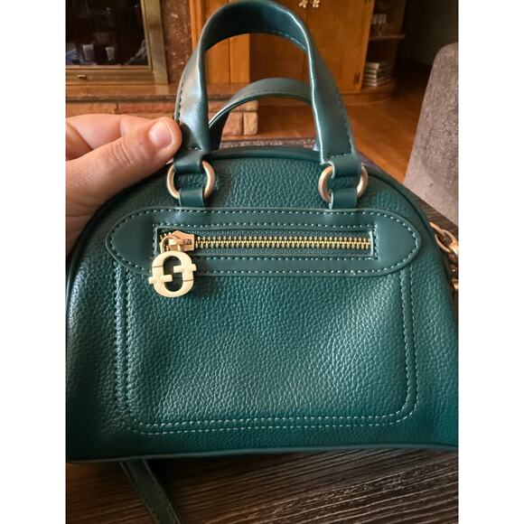 NWOT Designer FF Hunter Green Faux Leather and Gold Hardware Designer Crossbody - Picture 5 of 6